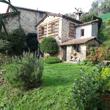 Orto Dei Bruchi Apartment Collodi Exterior photo