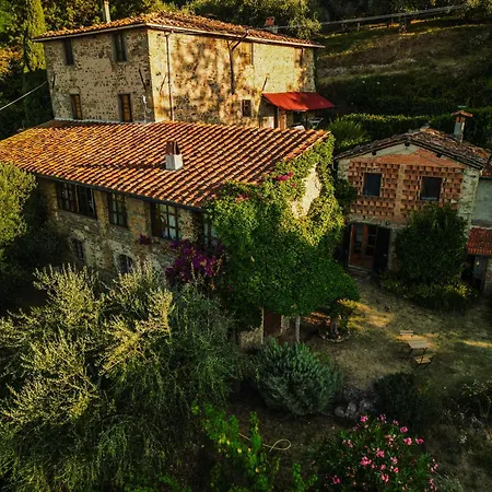 Orto Dei Bruchi Apartment Collodi Exterior photo
